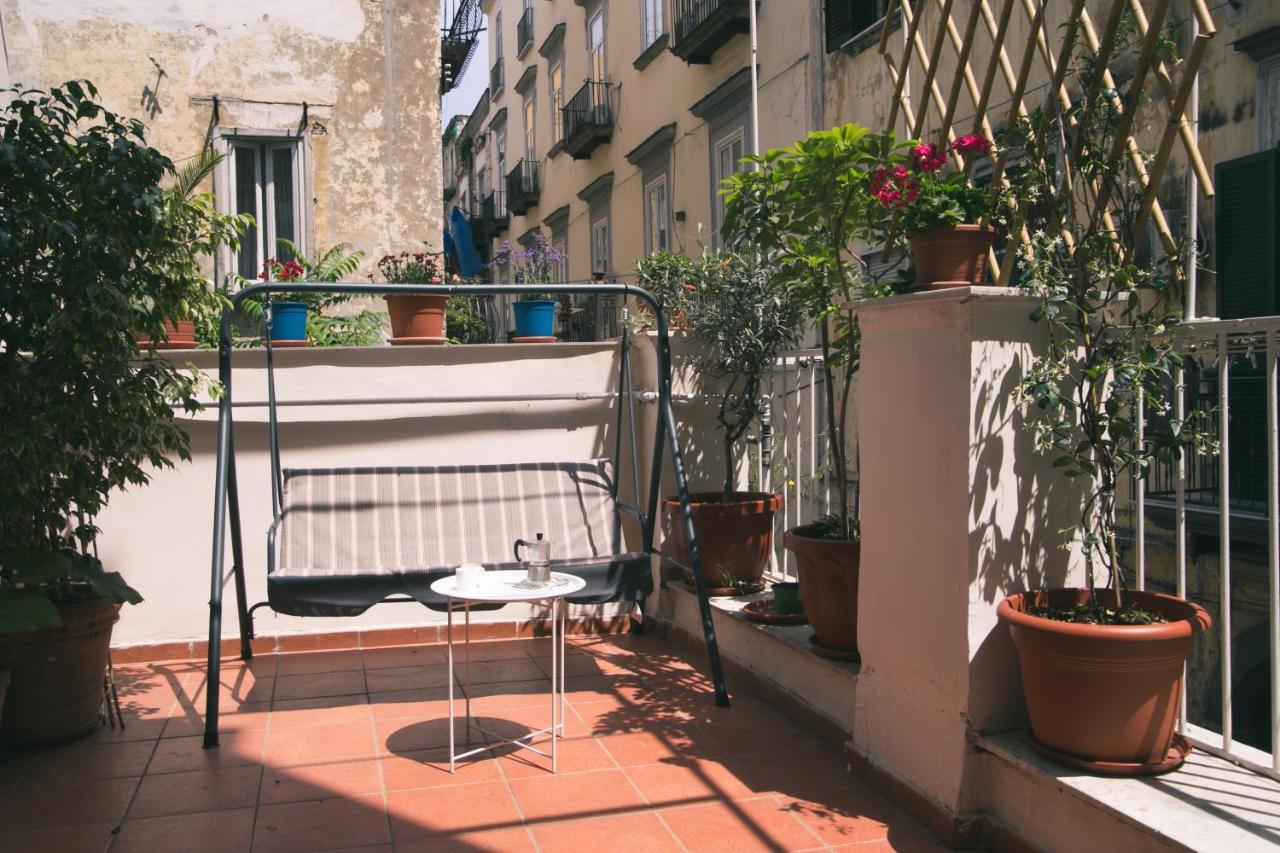 La Casa Del Nespolo, 2 Terrazzi E 2 Bagni In Centro Apartment Napoli Ngoại thất bức ảnh