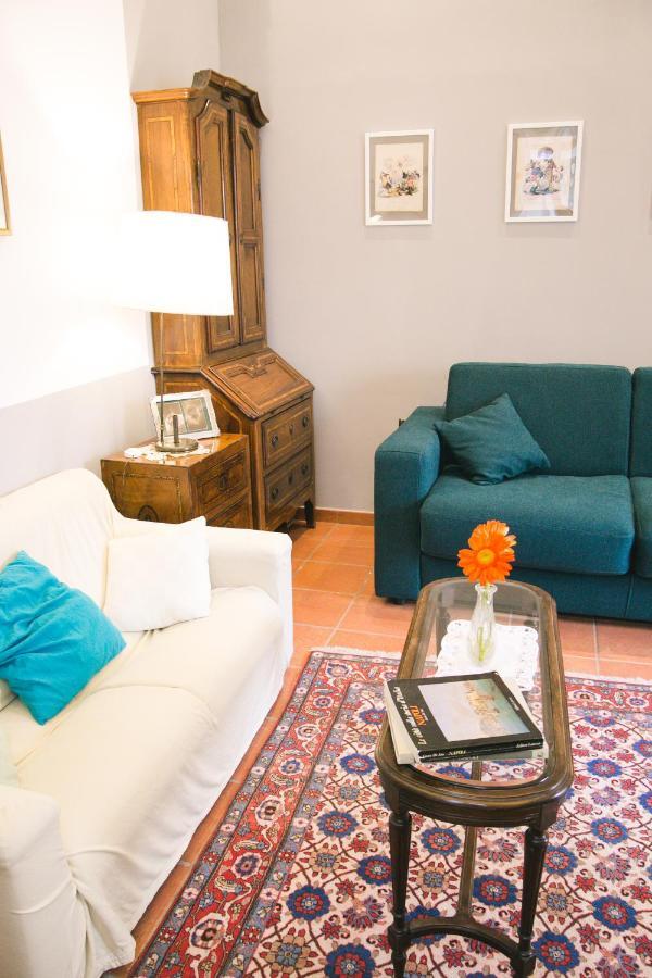 La Casa Del Nespolo, 2 Terrazzi E 2 Bagni In Centro Apartment Napoli Ngoại thất bức ảnh
