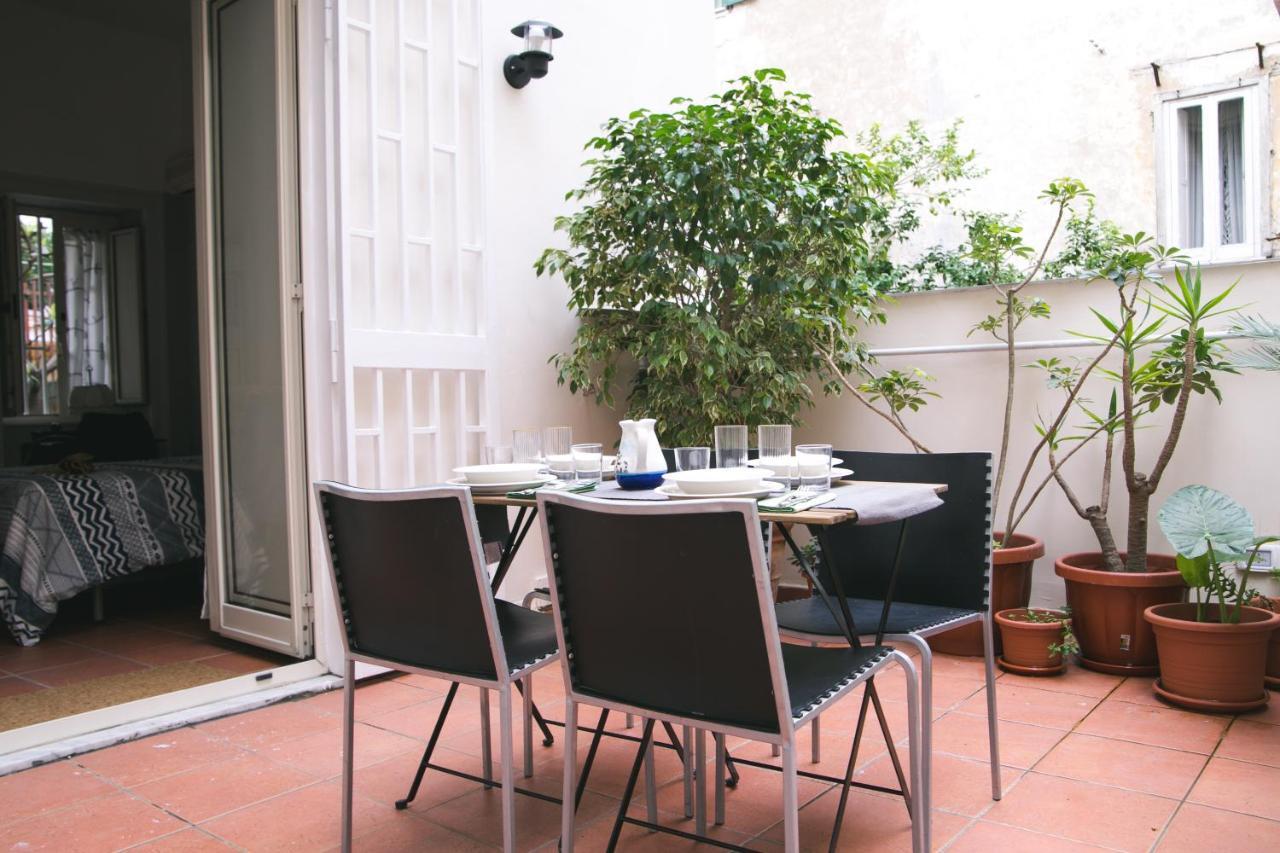 La Casa Del Nespolo, 2 Terrazzi E 2 Bagni In Centro Apartment Napoli Ngoại thất bức ảnh