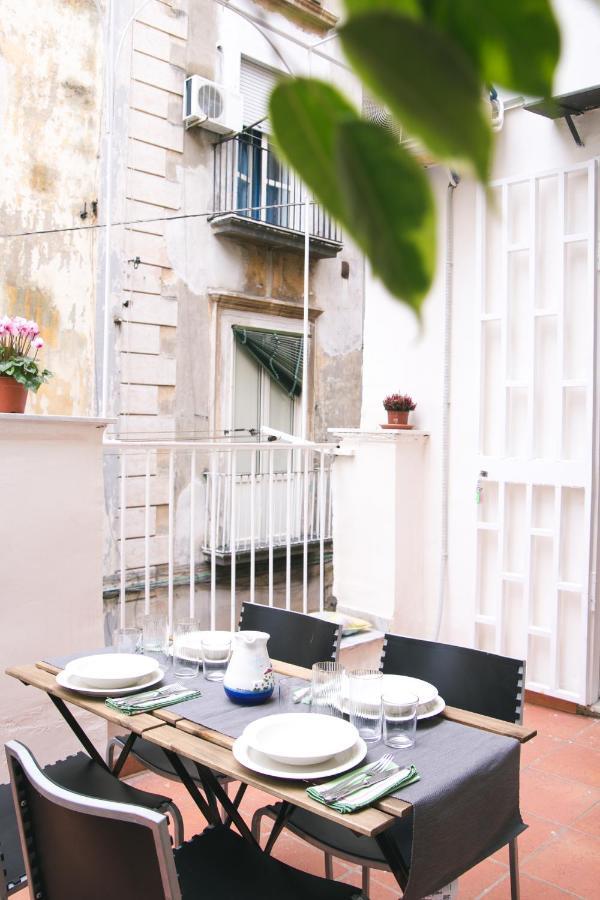 La Casa Del Nespolo, 2 Terrazzi E 2 Bagni In Centro Apartment Napoli Ngoại thất bức ảnh