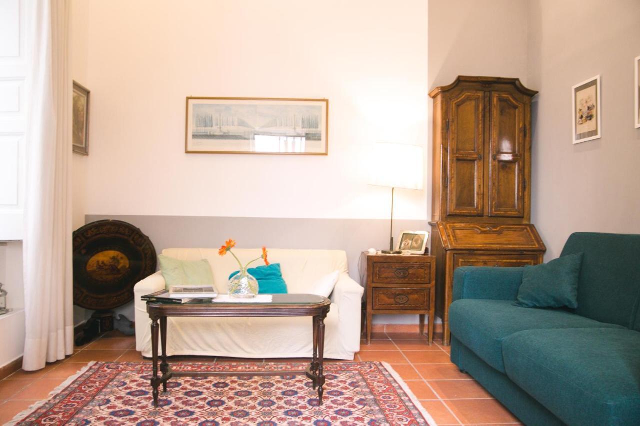 La Casa Del Nespolo, 2 Terrazzi E 2 Bagni In Centro Apartment Napoli Ngoại thất bức ảnh