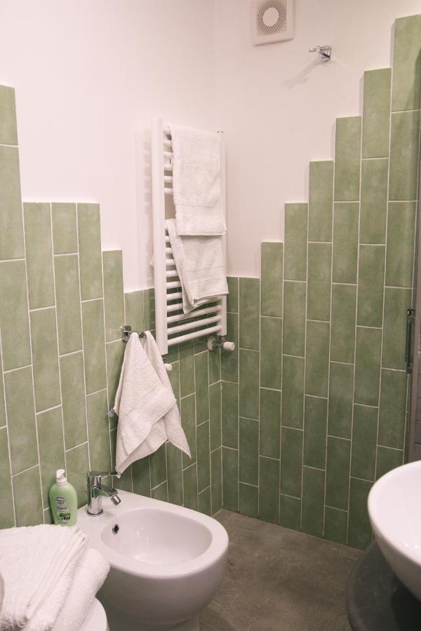 La Casa Del Nespolo, 2 Terrazzi E 2 Bagni In Centro Apartment Napoli Ngoại thất bức ảnh
